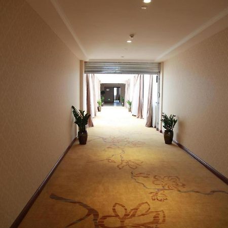 Vienna Hotel Shanghai Pudong Airport Eksteriør billede